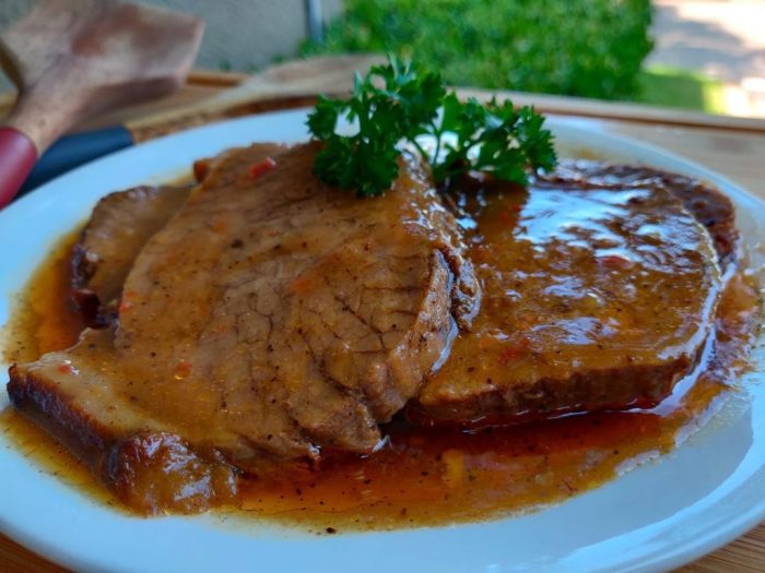 TENDERLOIN / LOMO NEGRO.